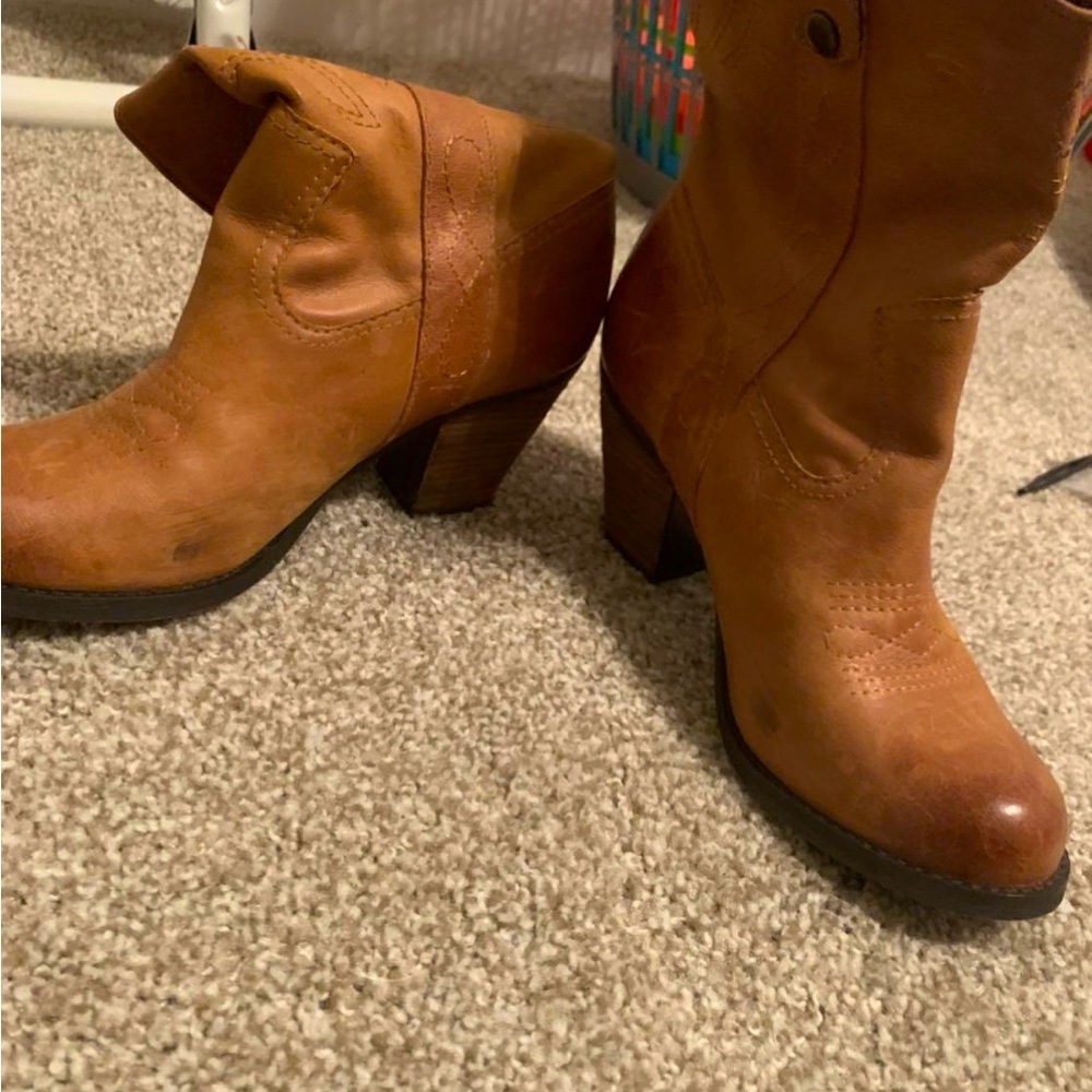 Gianna Bini Boots